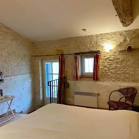 Domaine De La Laigne - * Asnières-la-Giraud