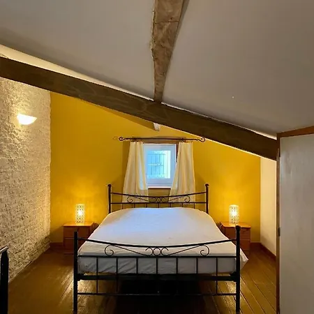 Domaine De La Laigne - * Asnières-la-Giraud