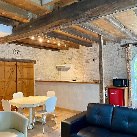 Domaine De La Laigne - Asnières-la-Giraud