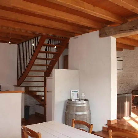 Domaine De La Laigne - *