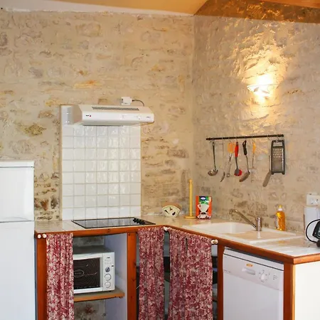 Domaine De La Laigne - Apartment Asnieres-la-Giraud