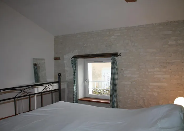 Apartment Domaine De La Laigne - Asnieres-la-Giraud