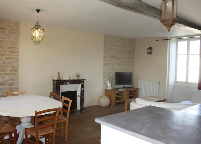 Domaine De La Laigne - Asnieres-la-Giraud