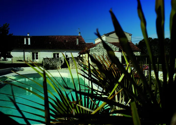 Apartment Domaine De La Laigne - Asnieres-la-Giraud