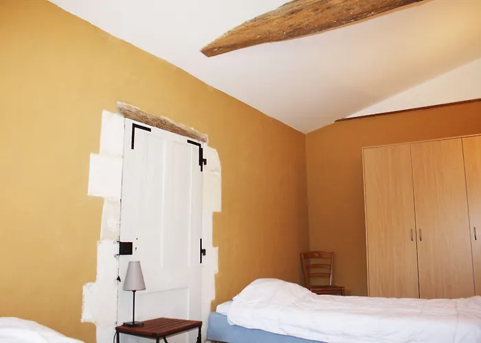 Domaine De La Laigne - * Asnieres-la-Giraud